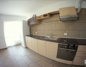 Appartement 3 chambres à louer dans Cluj-napoca, zone Plopilor