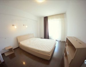 Appartement 3 chambres à louer dans Cluj-napoca, zone Plopilor