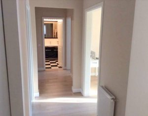 Appartement 3 chambres à louer dans Cluj-napoca, zone Centru