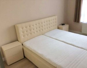 Appartement 3 chambres à louer dans Cluj-napoca, zone Centru