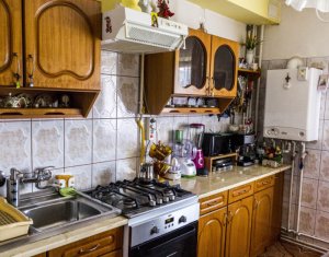 Appartement 3 chambres à vendre dans Cluj-napoca, zone Marasti