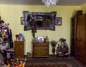 Appartement 3 chambres à vendre dans Cluj-napoca, zone Marasti