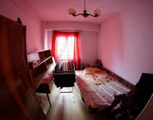 Lakás 4 szobák eladó on Cluj-napoca, Zóna Gheorgheni