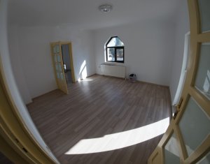 Ház 10 szobák eladó on Cluj-napoca, Zóna Gara
