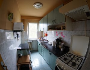 Lakás 3 szobák eladó on Cluj-napoca, Zóna Manastur