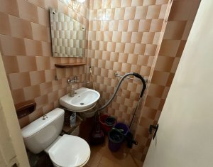 Lakás 3 szobák eladó on Cluj-napoca, Zóna Manastur