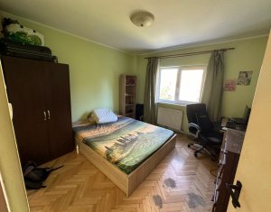 Lakás 3 szobák eladó on Cluj-napoca, Zóna Manastur