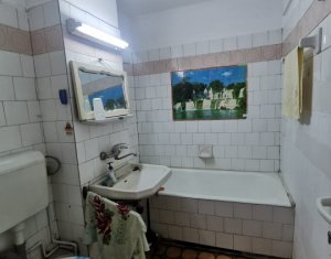 Appartement 3 chambres à vendre dans Cluj-napoca, zone Marasti