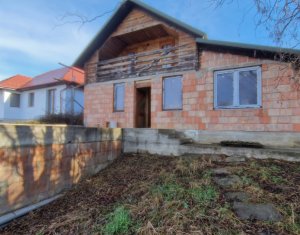 Maison 3 chambres à vendre dans Campenesti