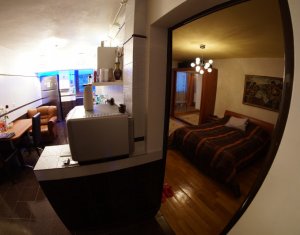 Lakás 4 szobák eladó on Cluj-napoca, Zóna Manastur