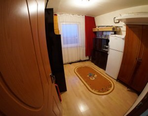 Lakás 4 szobák eladó on Cluj-napoca, Zóna Manastur