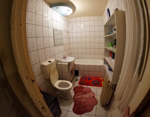 Lakás 4 szobák eladó on Cluj-napoca, Zóna Manastur