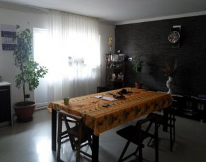 Lakás 3 szobák eladó on Cluj-napoca, Zóna Manastur