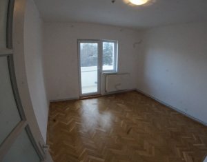 Appartement 3 chambres à vendre dans Cluj-napoca, zone Plopilor