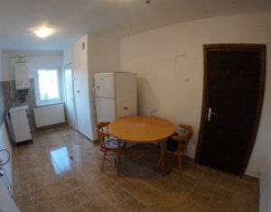 Appartement 3 chambres à vendre dans Cluj-napoca, zone Plopilor
