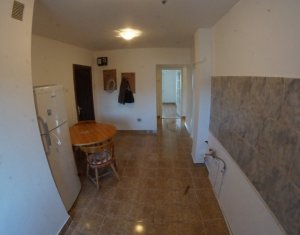Appartement 3 chambres à vendre dans Cluj-napoca, zone Plopilor