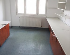 Appartement 3 chambres à vendre dans Cluj-napoca, zone Manastur