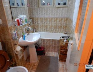 Lakás 3 szobák eladó on Cluj-napoca, Zóna Manastur