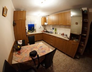 Lakás 4 szobák eladó on Cluj-napoca, Zóna Zorilor