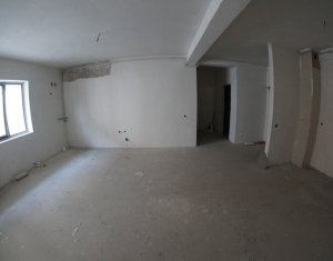 Appartement 3 chambres à vendre dans Cluj-napoca, zone Manastur