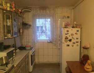Appartement 3 chambres à vendre dans Cluj-napoca, zone Manastur