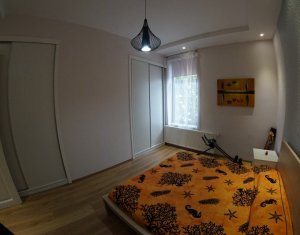 Lakás 4 szobák kiadó on Cluj-napoca, Zóna Centru