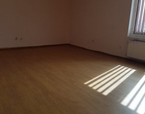 Iroda kiadó on Cluj-napoca, Zóna Manastur
