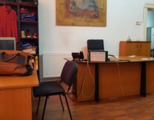 Bureau à louer, 52m2 dans Cluj-napoca, zone Centru