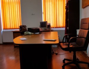 Bureau à louer dans Cluj-napoca, zone Centru
