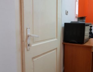 Bureau à louer dans Cluj-napoca, zone Centru