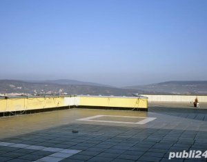 Espace Commercial à louer dans Cluj-napoca, zone Manastur