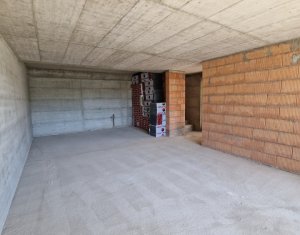 Ház 4 szobák eladó on Campenesti, Zóna Centru