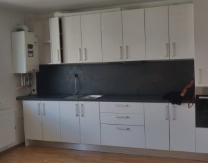 Lakás 2 szobák eladó on Floresti