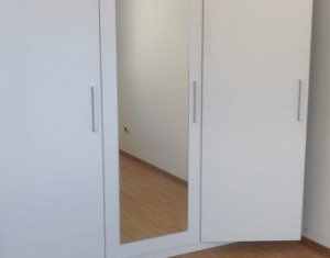 Lakás 2 szobák eladó on Floresti