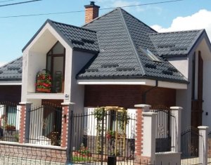 Maison 6 chambres à vendre dans Sannicoara