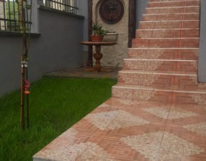 Maison 6 chambres à vendre dans Sannicoara