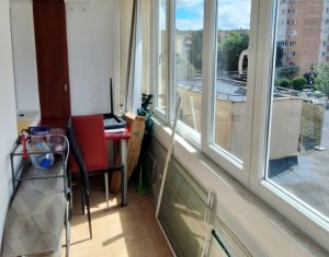 Lakás 3 szobák eladó on Cluj-napoca, Zóna Zorilor