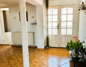 Maison 7 chambres à vendre dans Cluj-napoca, zone Someseni
