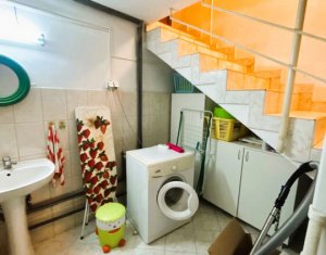 Maison 4 chambres à vendre dans Cluj-napoca, zone Manastur