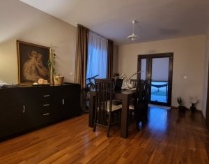 Maison 4 chambres à vendre dans Sannicoara