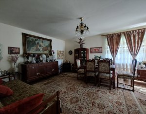 Grigorescu, casa 8 camere, 8 bai, 2 bucatarii, 1123mp curte