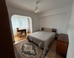 Lakás 3 szobák kiadó on Cluj-napoca, Zóna Centru