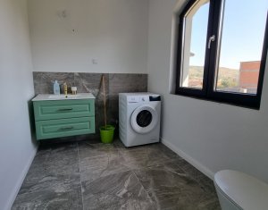 Casa cu arhitectura deosebita, 152 mp utili la cheie, Chinteni, Cluj