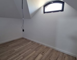 Casa cu arhitectura deosebita, 152 mp utili la cheie, Chinteni, Cluj