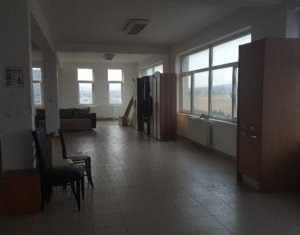 Üzlethelyiség kiadó on Floresti