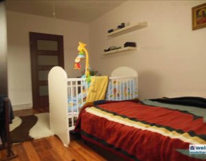 Appartement 3 chambres à vendre dans Floresti