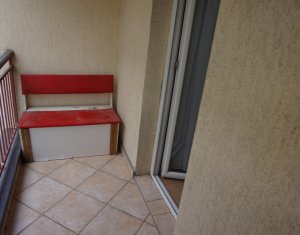 Lakás 2 szobák eladó on Floresti