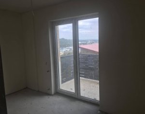 Lakás 2 szobák eladó on Floresti