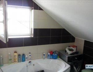 Appartement 3 chambres à vendre dans Floresti
