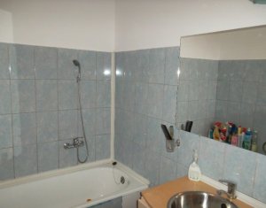 Lakás 2 szobák eladó on Floresti